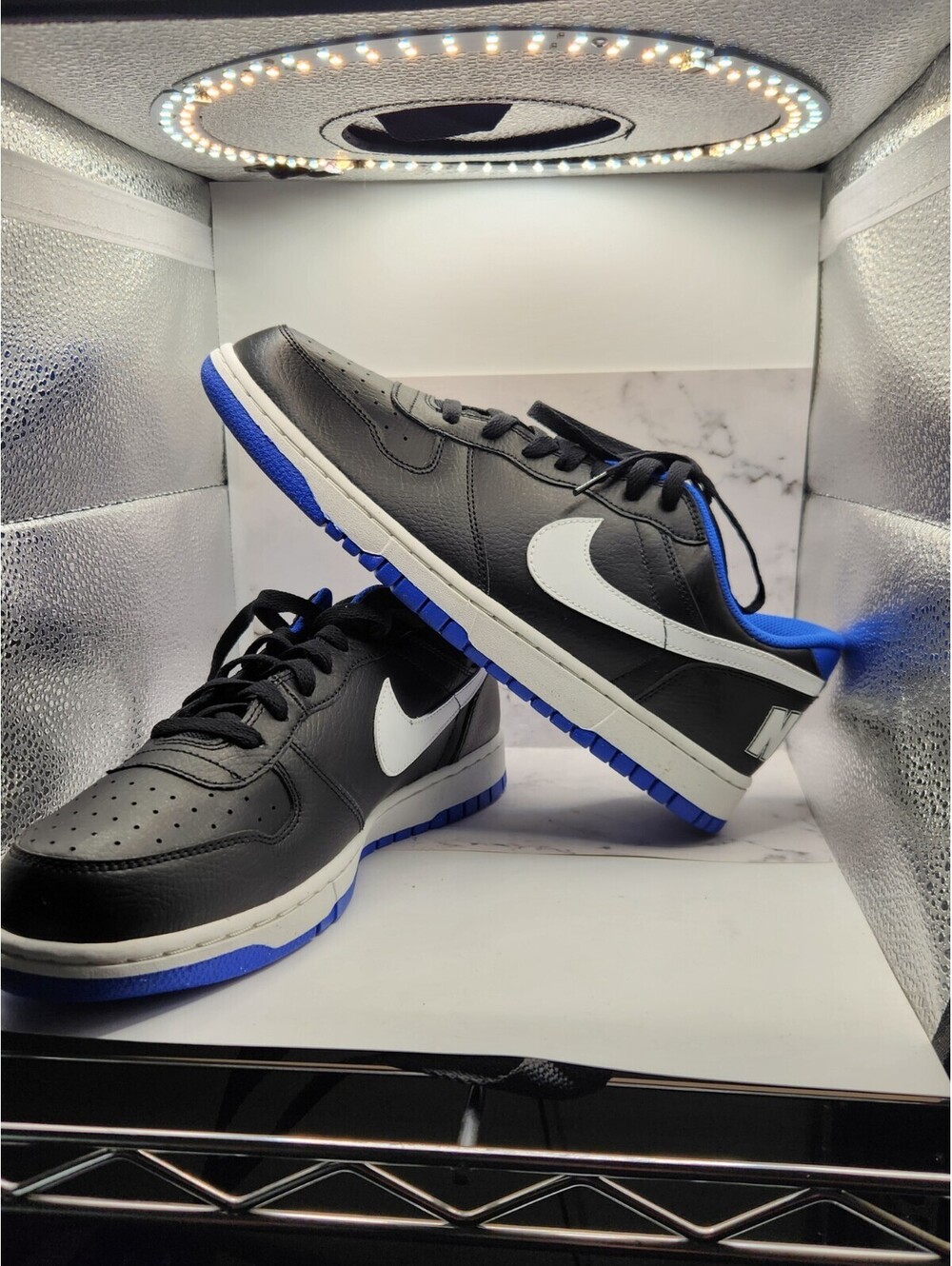 🔥Nike men’s 10.5 Low Top Lace-Up Athletic Sneaker Black/White/Blue Colorblock🔥